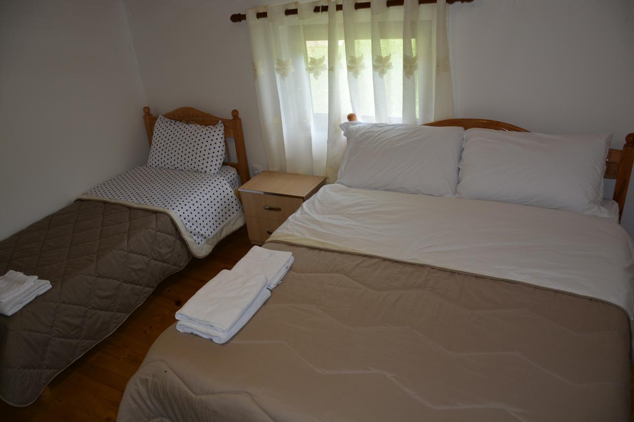 Vermosh Peraj Guesthouse المظهر الخارجي الصورة